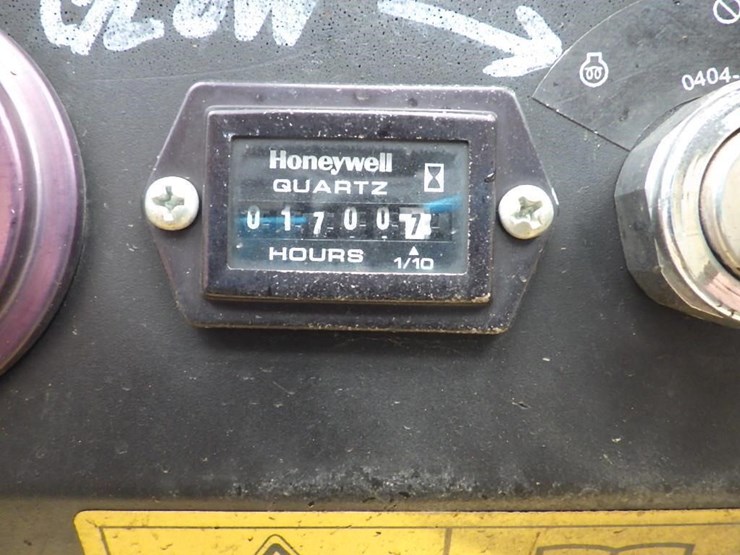 2019-asv-rt-25-skid-steer-tractor-loader-image-24