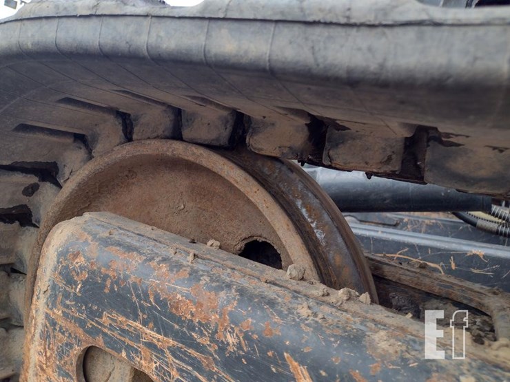 2014-bobcat-e85-image-35