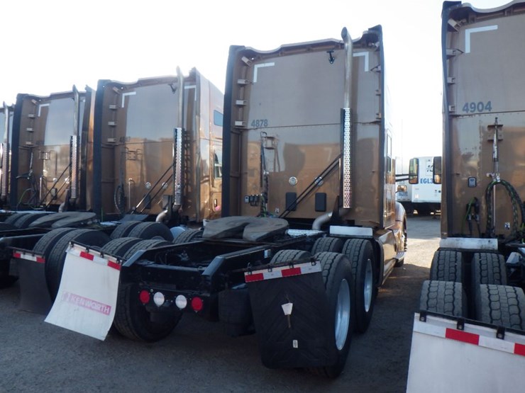 2022-kenworth-t680-image-7