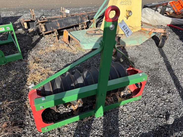 small-brillion-cultipacker-image-3