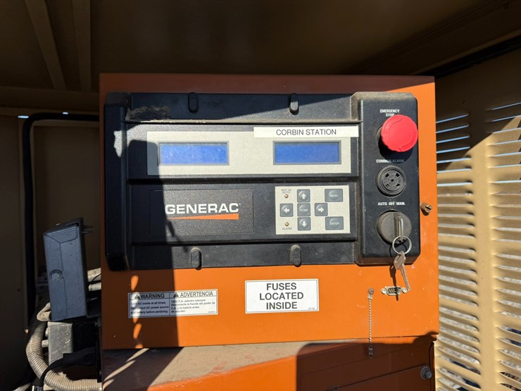 2007-john-deere-4024t-image-9