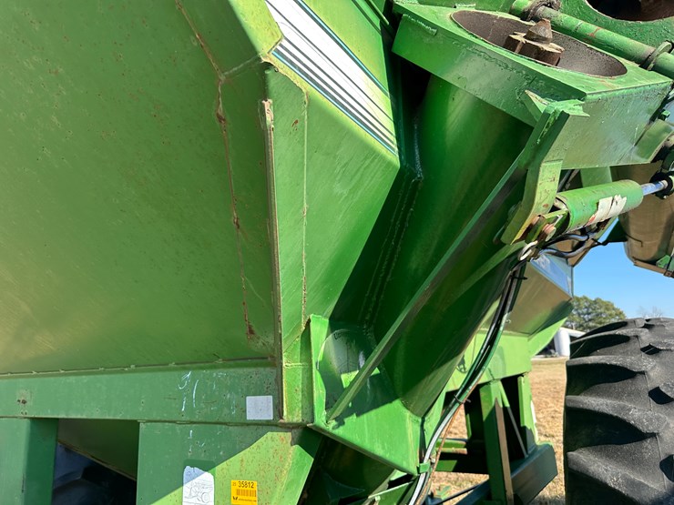 #35812-•-brent-grain-cart-image-26