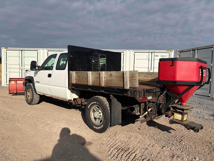 2006-chevrolet-2500hd-image-6