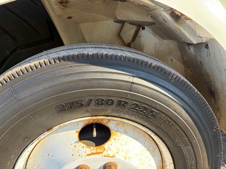 2006-international-4300-image-8