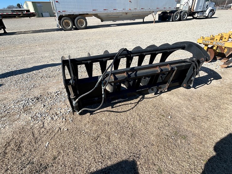 #37819-•-skid-steer-grapple-image-1