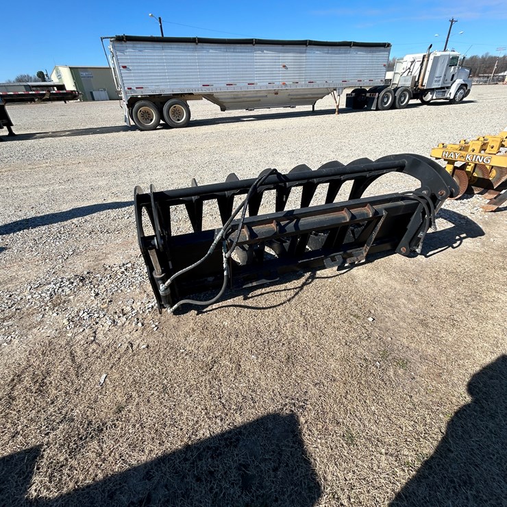 #37819 • Skid Steer Grapple