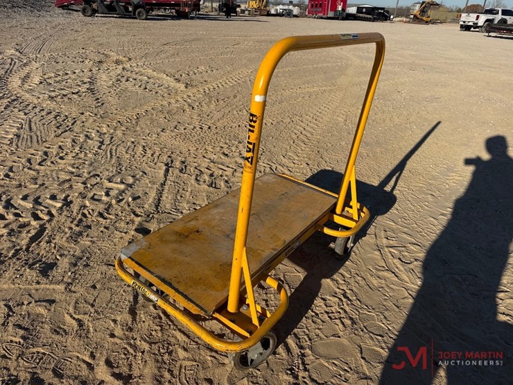 rolling-drywall-cart-image-3