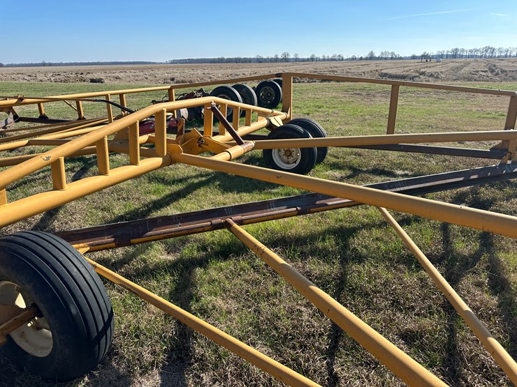 #35815-•-18'x52'-land-plane-image-26