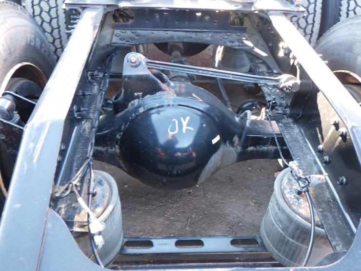 2020-mack-an64t-image-16