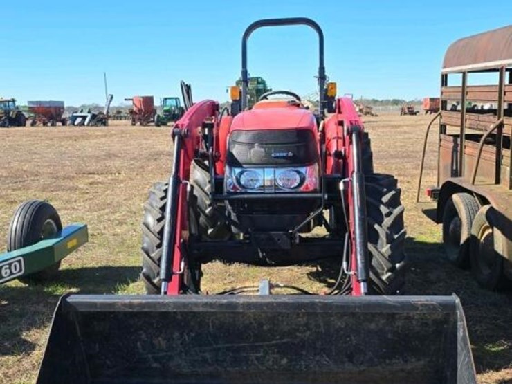 case-ih-farmall-70a-image-1