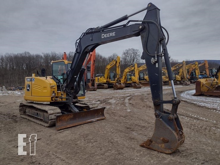 2021-deere-85g-image-55