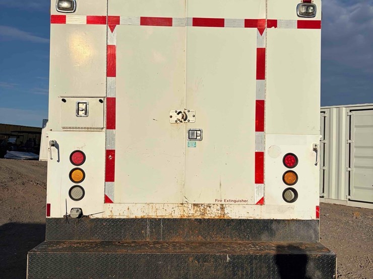 2006-international-4300-image-4