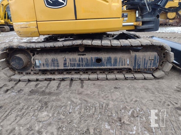 2021-deere-85g-image-36