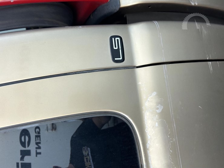 2001-chevrolet-silverado-1500-image-11