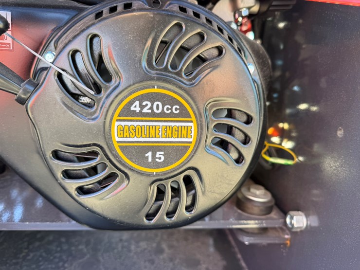 #22789-•-unused-agt-ysrt14-stand-on-tracked-loader-ysrt142025l102793-image-17