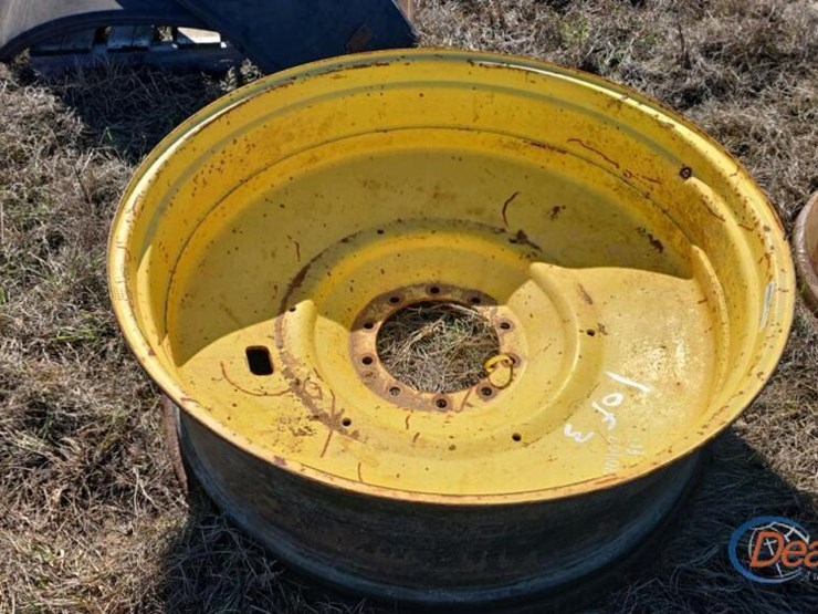 (3)-misc.-tractor-tire-rims-image-3