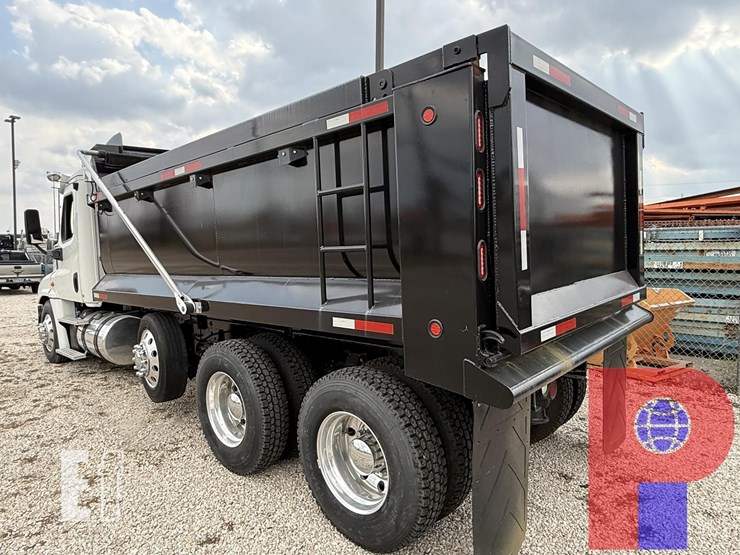 2018-freightliner-cascadia-125-image-7