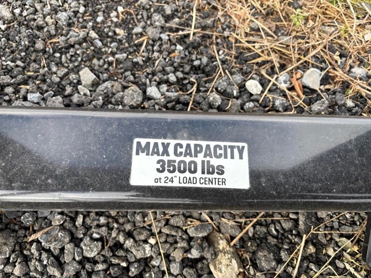 (new)-kivel-48in-pallet-fork-attachment-image-4