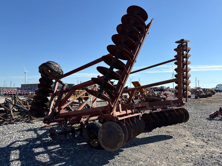 #384-•-international-~25’-disk-inv#29194-image-5