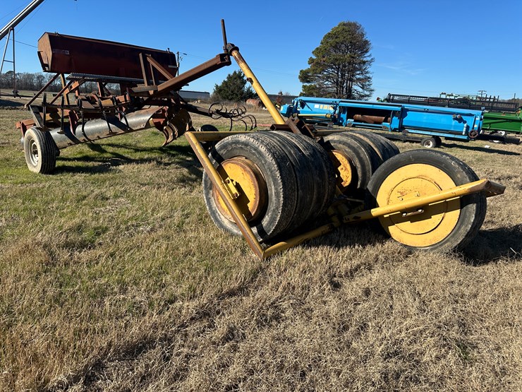 #35253-•-levee-hog-levee-squeeze-w/seeder-and-wheel-type-levee-packer-image-4