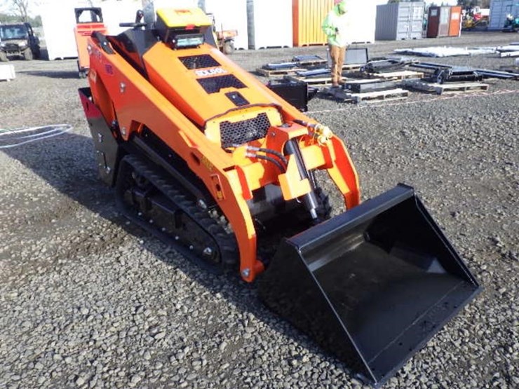 2025-sdlool-v1000-skid-steer-tracked-loader-image-3