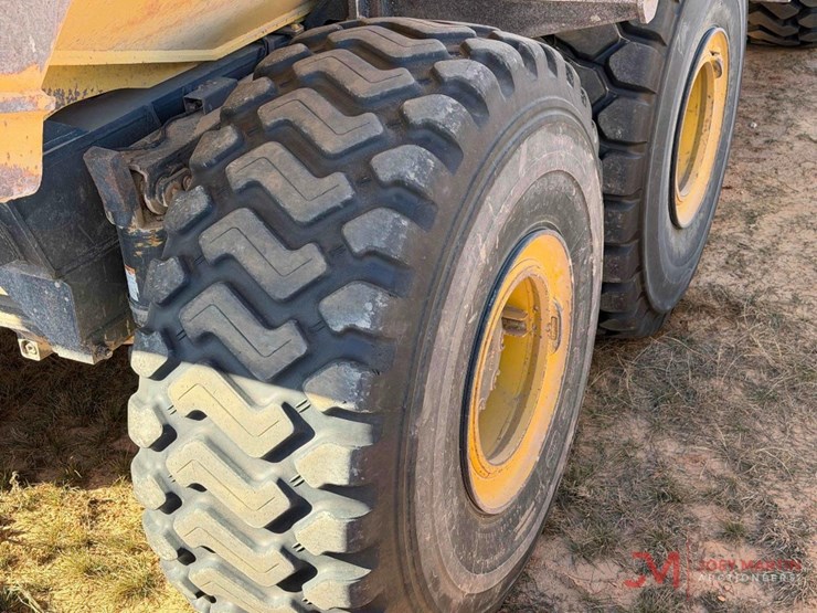 2019-komatsu-hm400-5-image-24