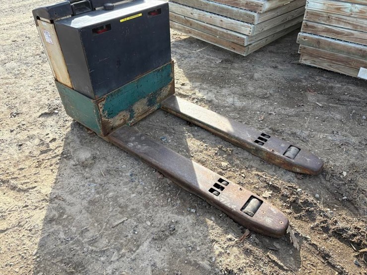 crown-40gpw4-14-image-2