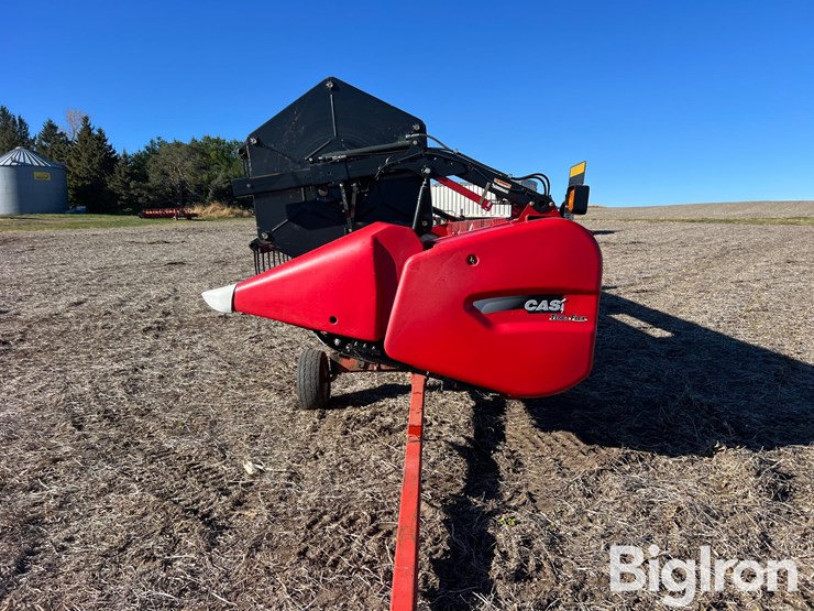 2011-case-ih-3020-image-8