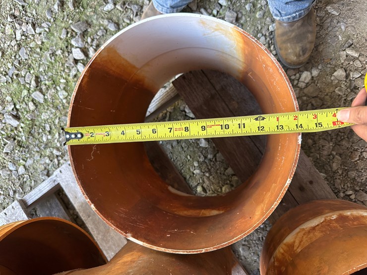 #35881-•-lot-of-miscellaneous-irrigation-pipe-fittings-image-4