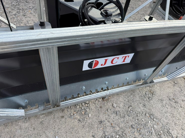 #2089-•-unused-jct-6'-skid-steer-dozer-bladeinv#-36010-image-6