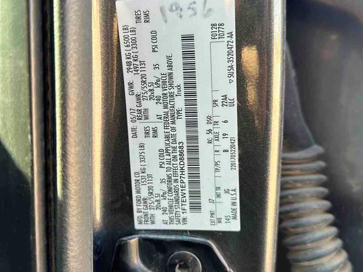 2017-ford-f150-image-9