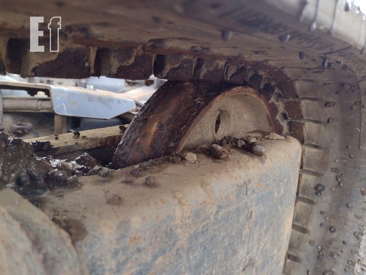 2017-kubota-kx040-4-image-42