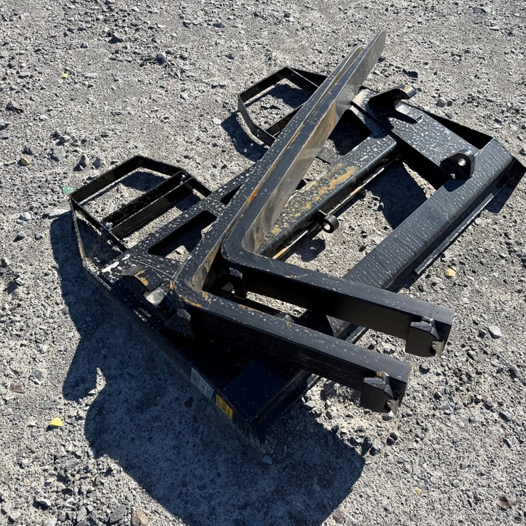 #22778 • Unused AGT ISOCPF48-6600-FF 48" Wheel Loader Forks