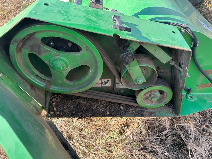 john-deere-520-image-23