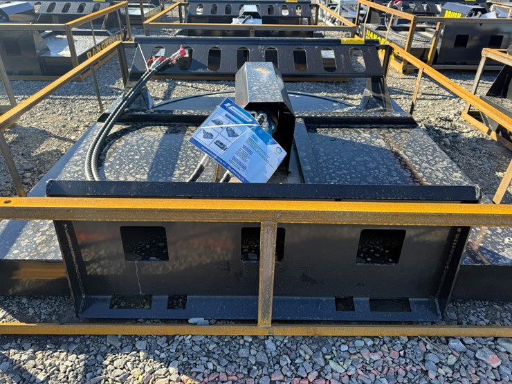 #2039-•-unused-mower-king-ssrc-6'-skid-steer-brush-cutter-ssrc25111504cinv#-35734-image-9