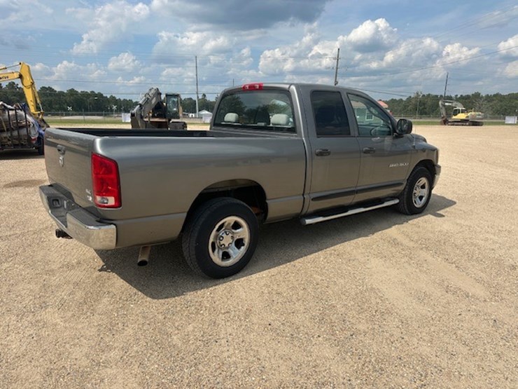 2006-dodge-ram-1500-image-3