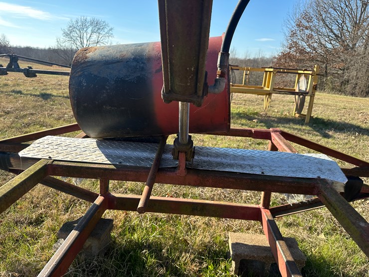 #35830-•-front-end-loader-levee-spill-puller-image-14