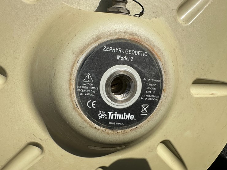 #36280-•-trimble-gps-system-image-6