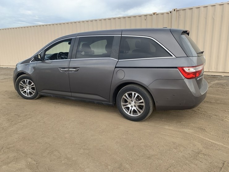 2012-honda-odyssey-exl-image-4