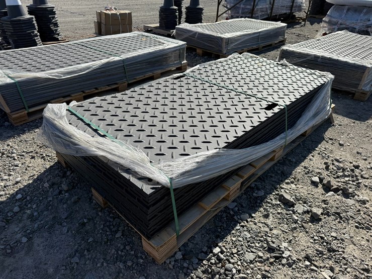 #33664-•-lot-of-ground-protection-mats-image-4