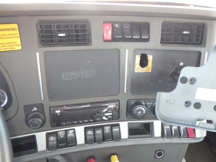 2016-kenworth-t680-image-20