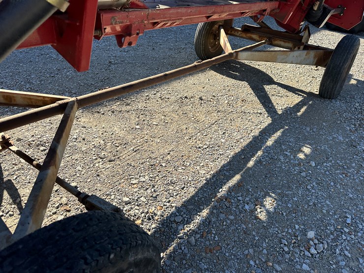 #35811-•-22'-header-wagon-image-22