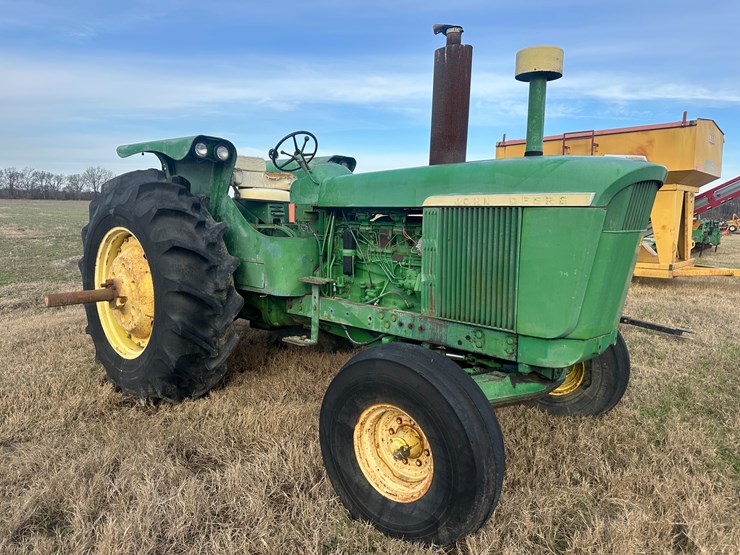 1970-john-deere-5020-image-2