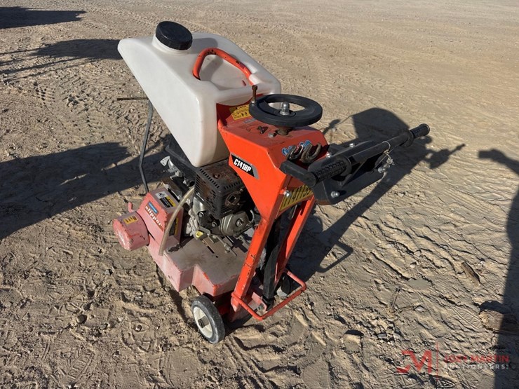 2022-norton-clipper-c1418p-concrete-saw-image-3