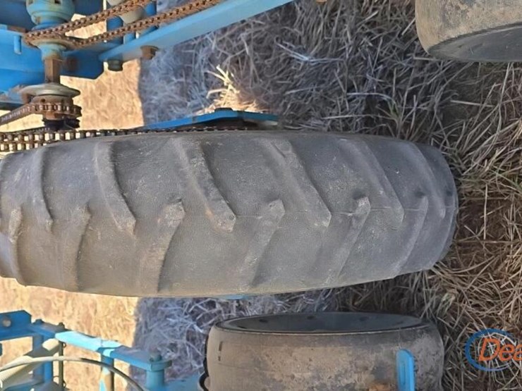 monosem-6-row-twin-planter-w/-seed-monitor-image-13