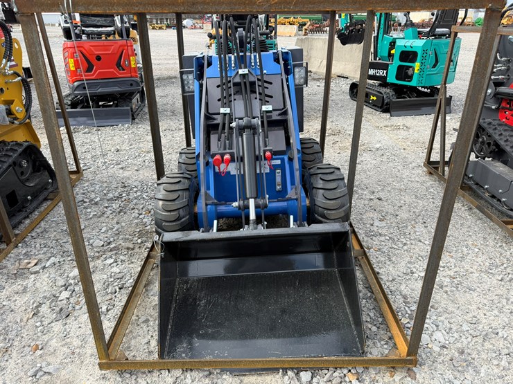 #97-•-unused-agt-mx-mrw14-stand-on-skid-steer-loader-mxmrw142025000732-inv#-35086-image-2