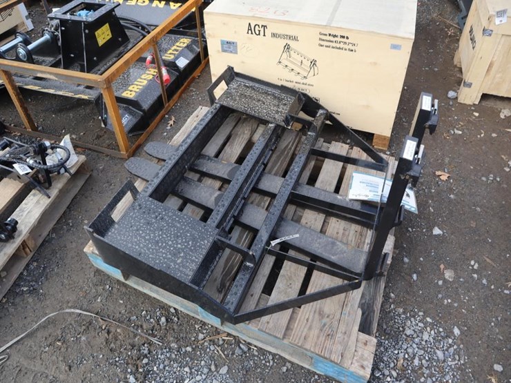 agt-qa-pallet-forks-image-1