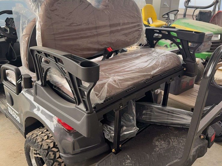 electric-40-volt-golf-cart-4-seater-image-3
