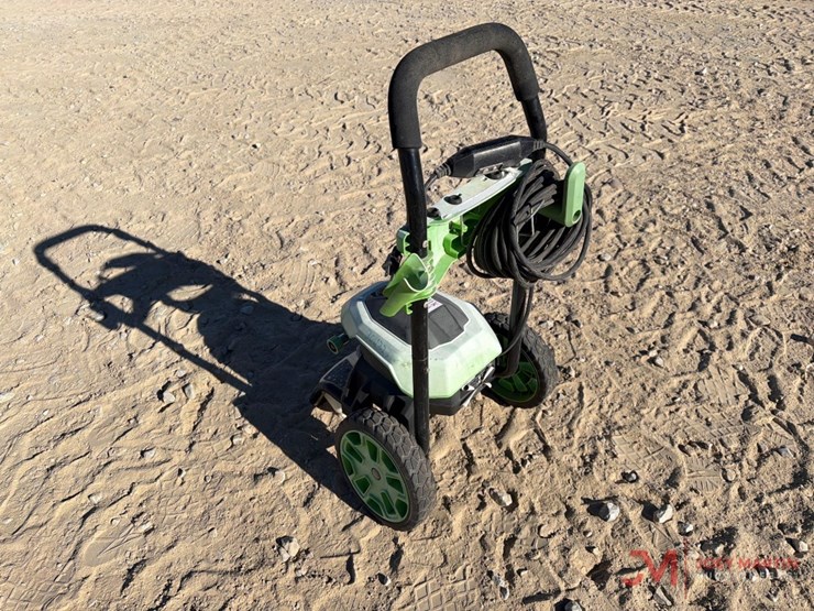 greenworks-2,000-psi-electric-pressure-washer-image-3