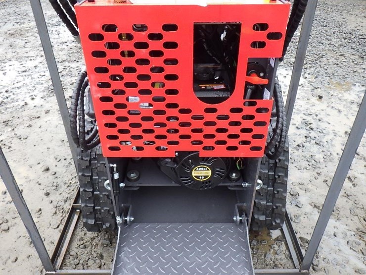 2025-agt-ysrt14-skid-steer-tracked-loader-image-9